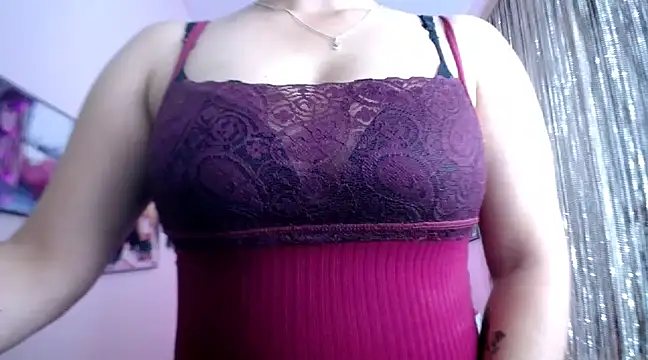 Cristal w online show from 02-20-25, 06:46