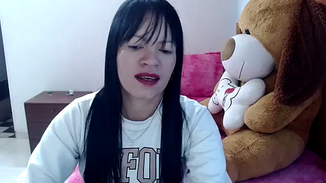 Cristal w online show from 02-18-26, 05:53