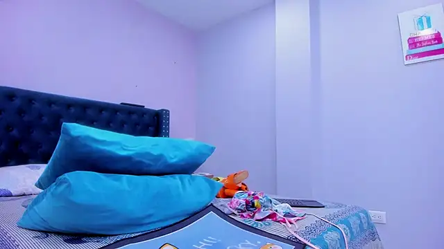 ClayrRosse online show from 02-01-25, 06:19