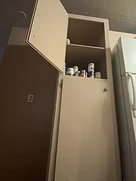 Snapshot of SmokingAcess chatting on 10-24-25, 02:46 SmokingAcess online show from 10-24-25, 02:46