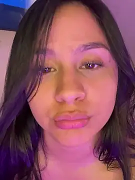 Snapshot of KattyPortman chatting on 12-18-24, 07:36 KattyPortman online show from 12-18-24, 07:36