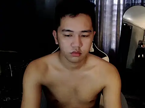 xgregor07 online show from 11-19-25, 02:22