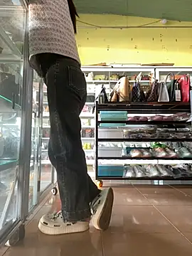 Snapshot of Rosa_998 chatting on 12-22-24, 01:45 Rosa 998 online show from 12-22-24, 01:45