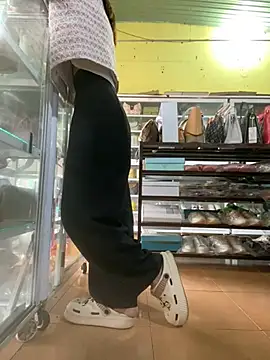 Snapshot of Rosa_998 chatting on 01-15-25, 01:34 Rosa 998 online show from 01-15-25, 01:34