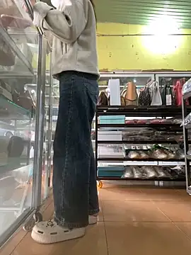 Snapshot of Rosa_998 chatting on 01-16-25, 01:27 Rosa 998 online show from 01-16-25, 01:27