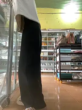 Snapshot of Rosa_998 chatting on 02-09-25, 03:32 Rosa 998 online show from 02-09-25, 03:32