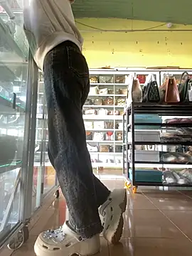 Snapshot of Rosa_998 chatting on 03-01-25, 01:22 Rosa 998 online show from 03-01-25, 01:22