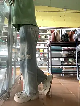 Snapshot of Rosa_998 chatting on 03-05-25, 01:31 Rosa 998 online show from 03-05-25, 01:31