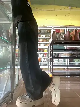 Snapshot of Rosa_998 chatting on 03-14-25, 01:48 Rosa 998 online show from 03-14-25, 01:48