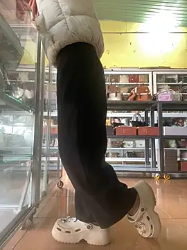 Snapshot of Rosa_998 chatting on 03-22-25, 01:11 Rosa 998 online show from 03-22-25, 01:11