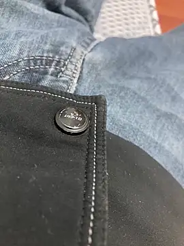 Beijing2000 online show from 12-05-25, 11:52