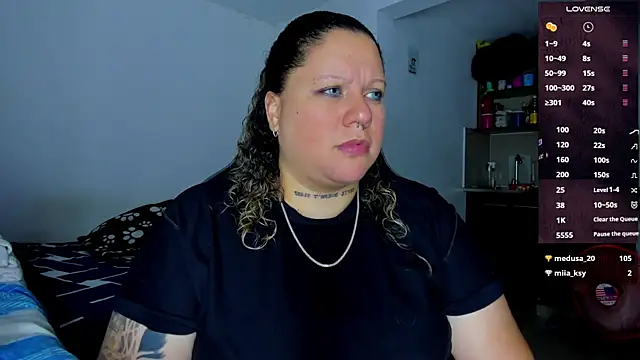 mariana maze online show from 01-26-25, 07:21