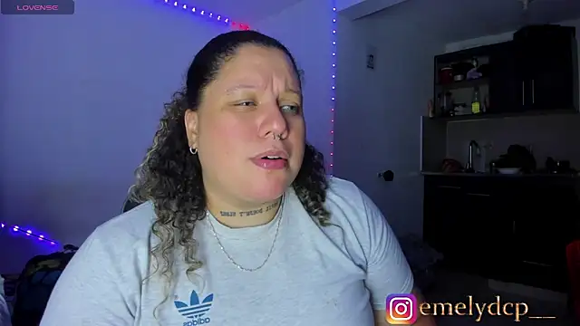 mariana maze online show from 10-25-25, 05:26