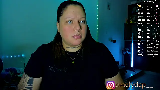 Snapshot of mariana_maze chatting on 06-20-26, 03:53 mariana maze online show from 06-20-26, 03:53