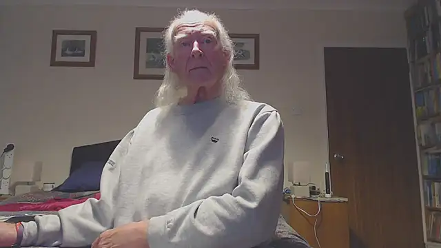 WaverlyKernow online show from 03-27-26, 02:50
