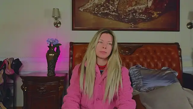 Real Tini online show from 02-21-26, 06:25