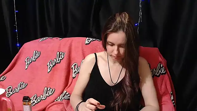 Snapshot of Milana69 chatting on 09-27-25, 03:28 Milana69 online show from 09-27-25, 03:28