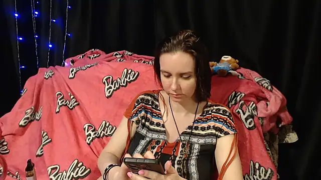 Snapshot of Milana69 chatting on 11-23-25, 07:24 Milana69 online show from 11-23-25, 07:24