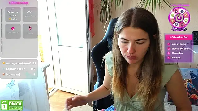 Snapshot of mag1c_eyes1 chatting on 09-25-25, 08:51 mag1c eyes1 online show from 09-25-25, 08:51