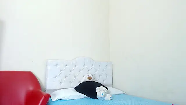 luna hoott online show from 02-04-25, 01:59