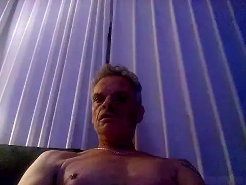 Snapshot of Nick69mann chatting on 06-14-26, 01:03 Nick69mann online show from 06-14-26, 01:03