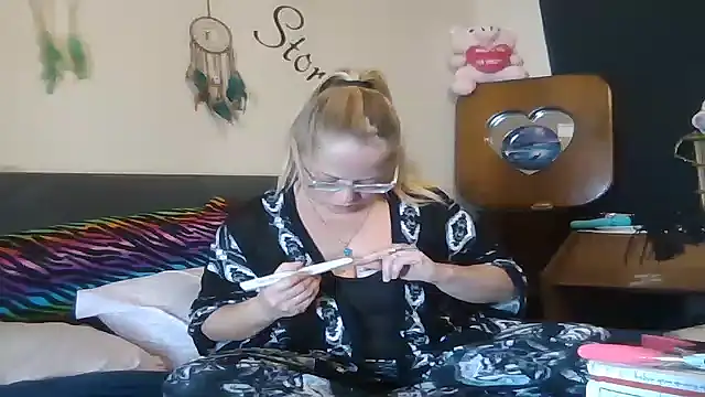 Toybox13 Pika online show from 12-01-25, 09:31