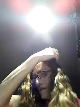 Snapshot of beelzebubblesxo chatting on 09-23-25, 12:52 beelzebubblesxo online show from 09-23-25, 12:52