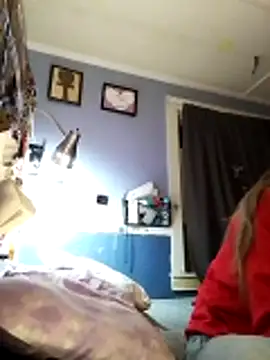 Snapshot of beelzebubblesxo chatting on 10-16-25, 05:41 beelzebubblesxo online show from 10-16-25, 05:41