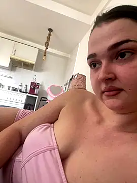 Snapshot of chunliklk chatting on 10-10-25, 12:15 chunliklk online show from 10-10-25, 12:15