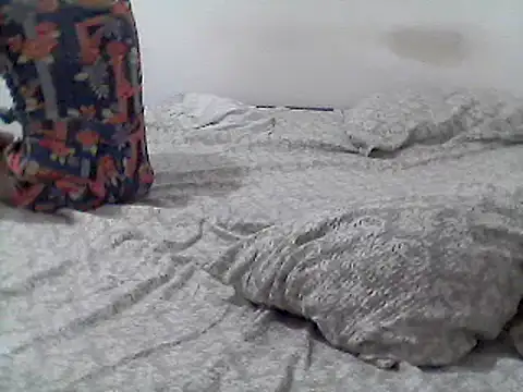 Snapshot of mariy_ chatting on 03-10-25, 10:02 mariy  online show from 03-10-25, 10:02