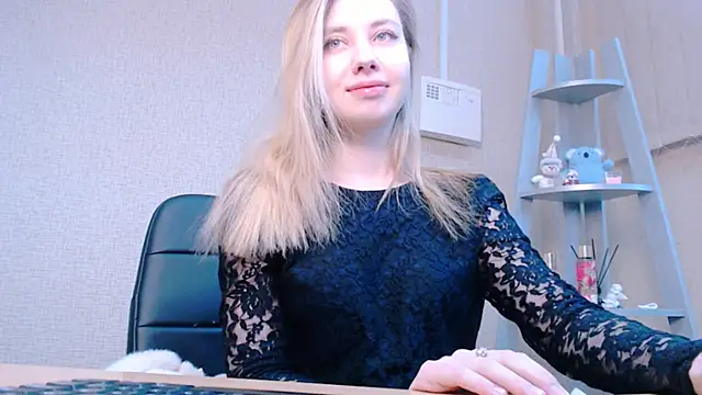 AliceFire  online show from 02-26-25, 07:09