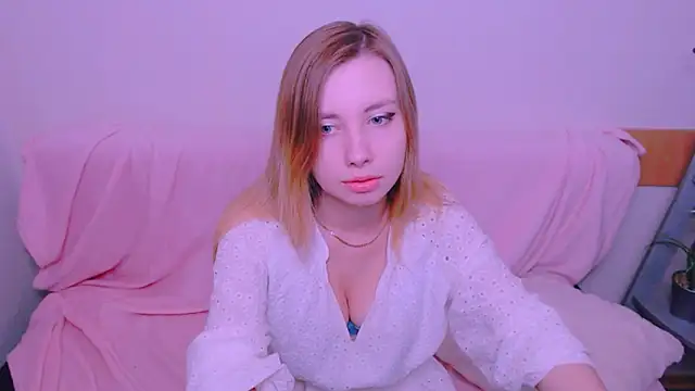 AliceFire  online show from 06-06-26, 12:54