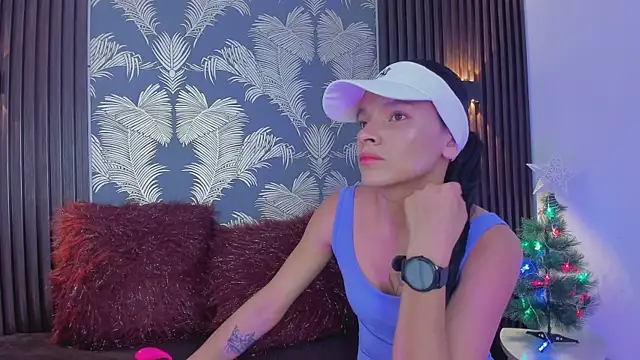 Snapshot of _shantal_smith chatting on 11-12-25, 04:29 shantal smith online show from 11-12-25, 04:29