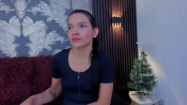 Snapshot of _shantal_smith chatting on 11-13-25, 04:17 shantal smith online show from 11-13-25, 04:17