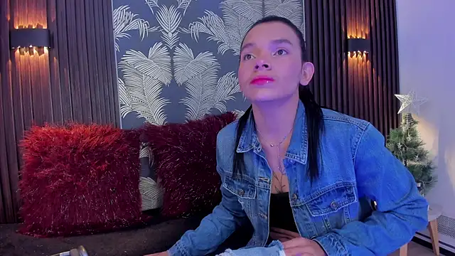 Snapshot of _shantal_smith chatting on 11-16-25, 04:45 shantal smith online show from 11-16-25, 04:45