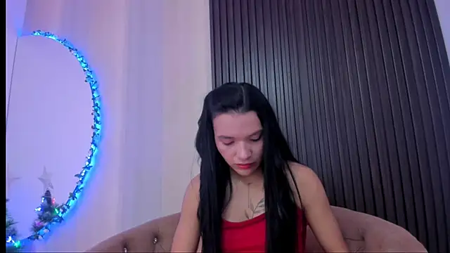 Snapshot of _shantal_smith chatting on 11-21-25, 04:27 shantal smith online show from 11-21-25, 04:27