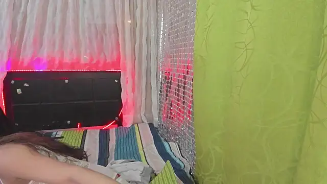 Snapshot of Megan_Miles02 chatting on 03-02-25, 05:44 Megan Miles02 online show from 03-02-25, 05:44