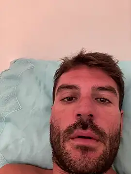 Snapshot of bruno106969 chatting on 03-16-25, 04:09 bruno106969 online show from 03-16-25, 04:09