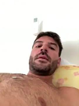 Snapshot of bruno106969 chatting on 03-11-26, 06:58 bruno106969 online show from 03-11-26, 06:58