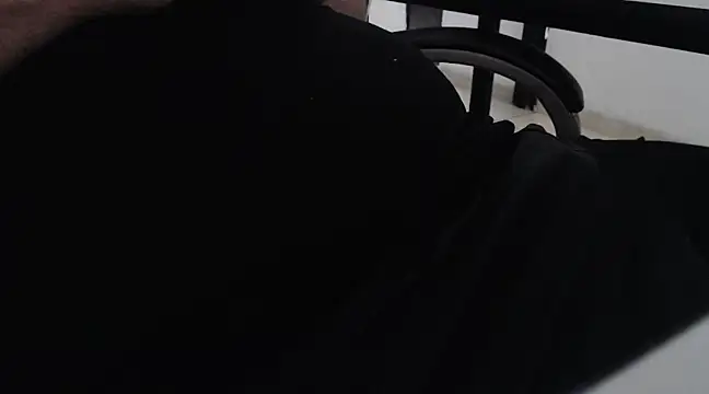 johndiaz23 online show from 02-12-25, 07:24