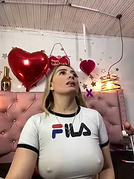 antonella87 online show from 02-18-25, 12:15