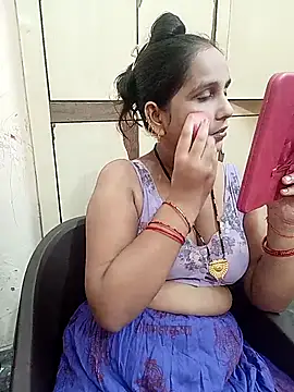 reemacouple007 online show from 09-15-25, 04:56