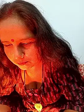 reemacouple007 online show from 12-17-25, 05:24