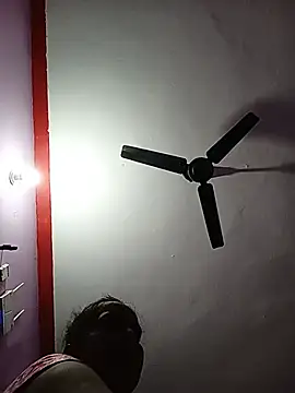 reemacouple007 online show from 07-11-26, 03:42