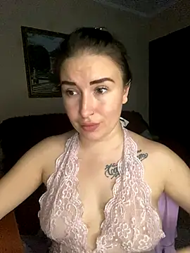 Roxana Bell online show from 11-12-25, 08:08