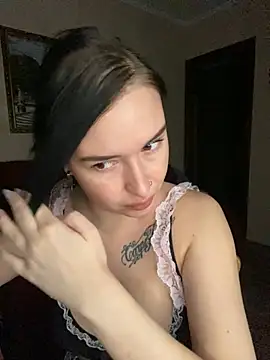 Roxana Bell online show from 04-08-26, 05:13