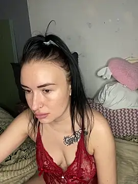 Roxana Bell online show from 04-27-26, 06:39