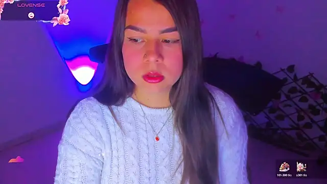 little tifanny82 online show from 04-28-26, 01:27