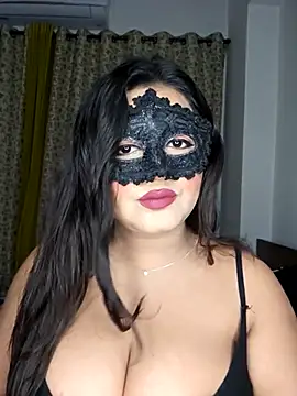 Snapshot of Blossam_07 chatting on 11-26-25, 04:41 Blossam 07 online show from 11-26-25, 04:41