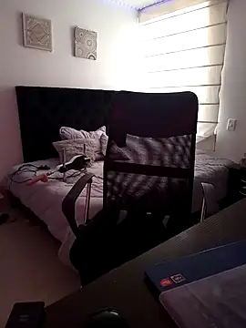 tata laima   online show from 02-03-25, 05:14